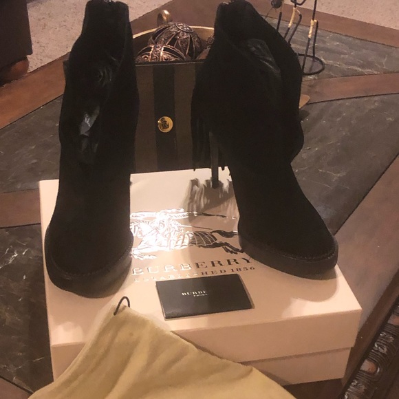 ❤️️Burberry Prorsum Runway Suede Ankle Boots!❤️️ - Picture 4 of 8